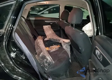 2015 Nissan Altima 2.5 from USA, damaged, VIN 1N4AL3AP4FC192058